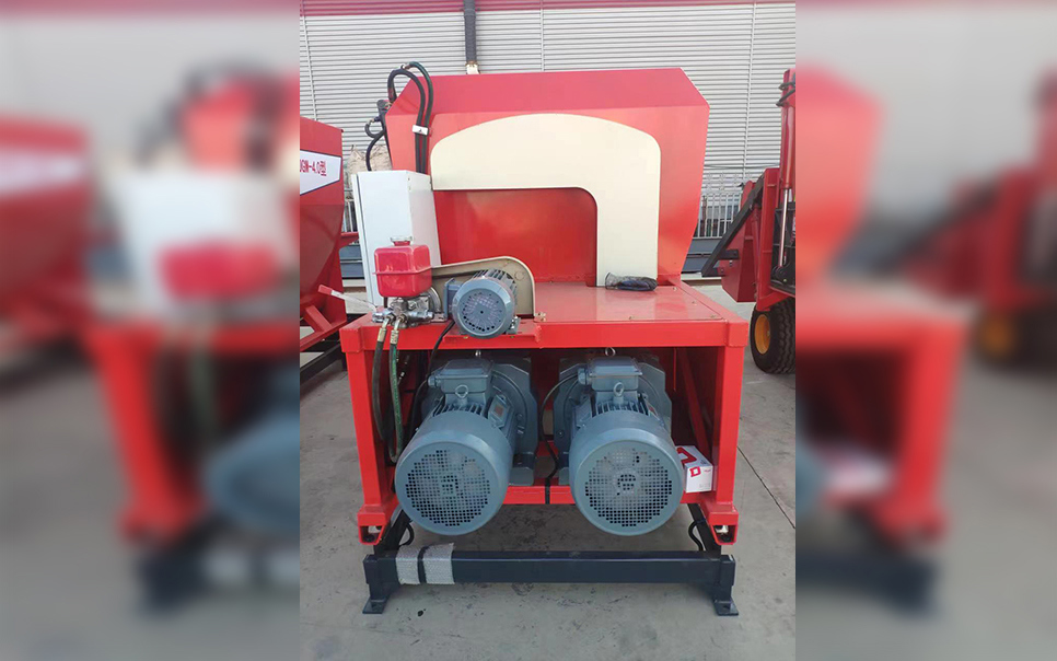 標題：9JGW-6.0型固定臥式全混日糧攪拌機
瀏覽次數(shù)：92
發(fā)表時間：2023-12-12