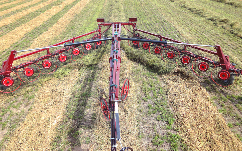 標(biāo)題：9LQZ-8.5牽引折疊式指盤摟草機(jī)
瀏覽次數(shù)：41
發(fā)表時間：2023-12-12