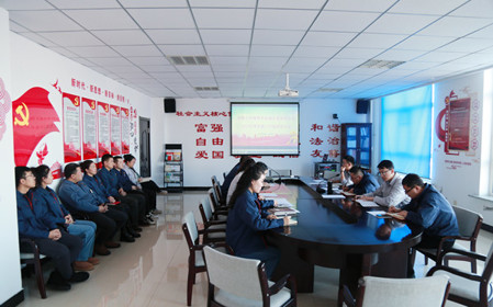 標(biāo)題：華德牧草公司黨委召開(kāi)2023年度黨支部書(shū)記抓基層黨建述職評(píng)議會(huì)
瀏覽次數(shù)：1135
發(fā)表時(shí)間：2024-01-10